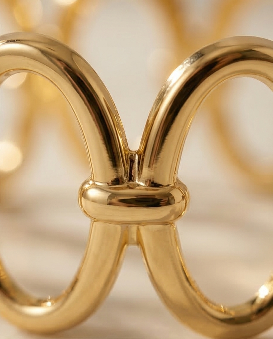 Luxe Interlocking Oval Statement Cuff