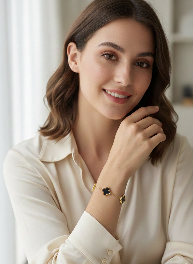 Van Cleef & Arpels Alhambra Bracelet