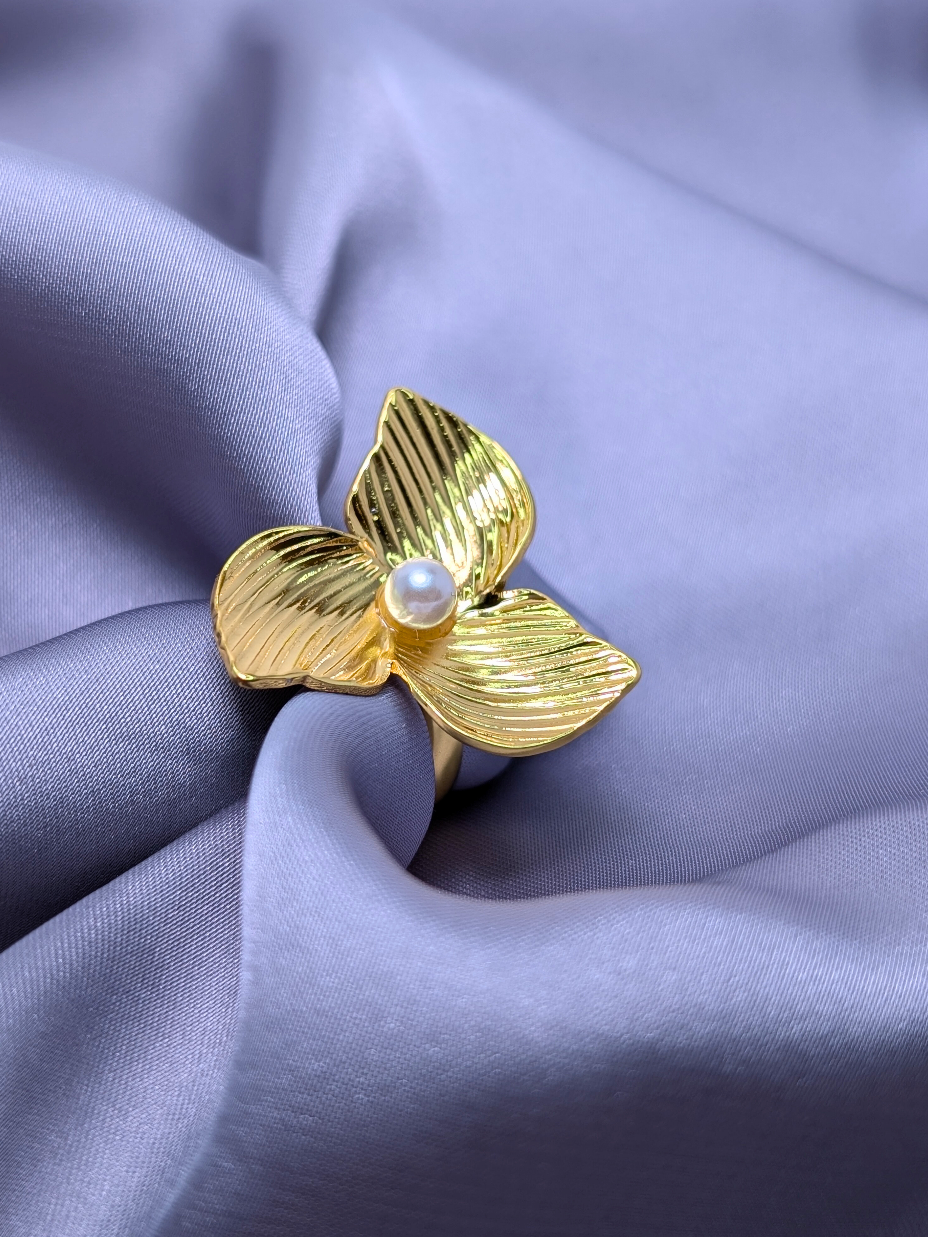 Bloom Pearl Ring