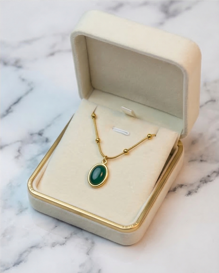 Oval Emerald Necklace