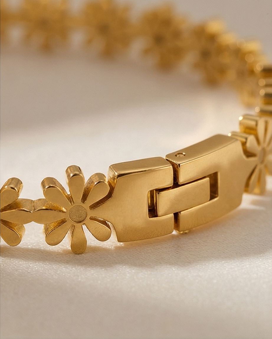 Daisy Flower Hand Cuff Bracelet