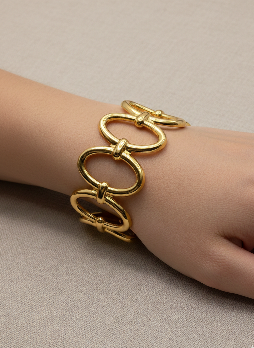 Luxe Interlocking Oval Statement Cuff