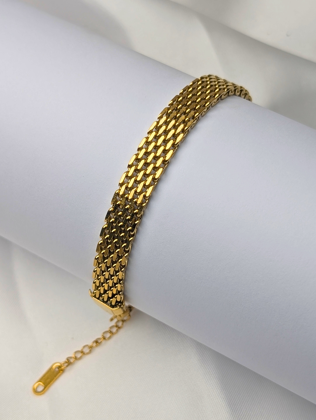 Heritage Mesh Statement Bracelet
