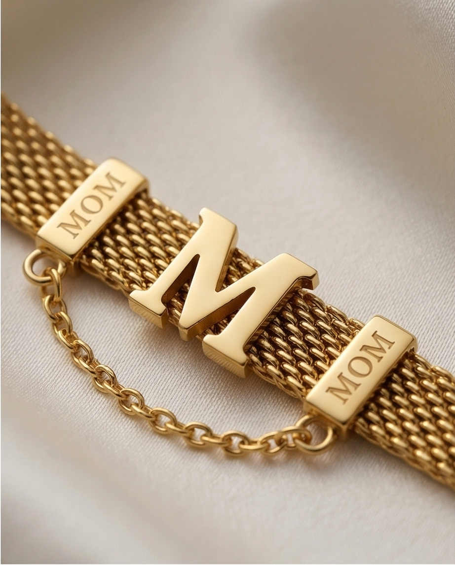 Signature Mom bracelet