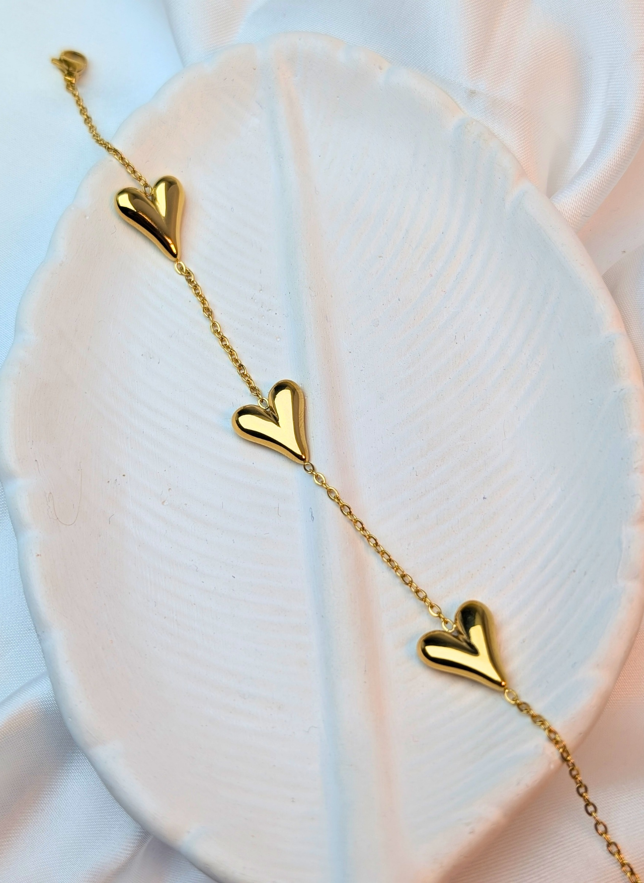 Eternal Heart Charm Bracelet