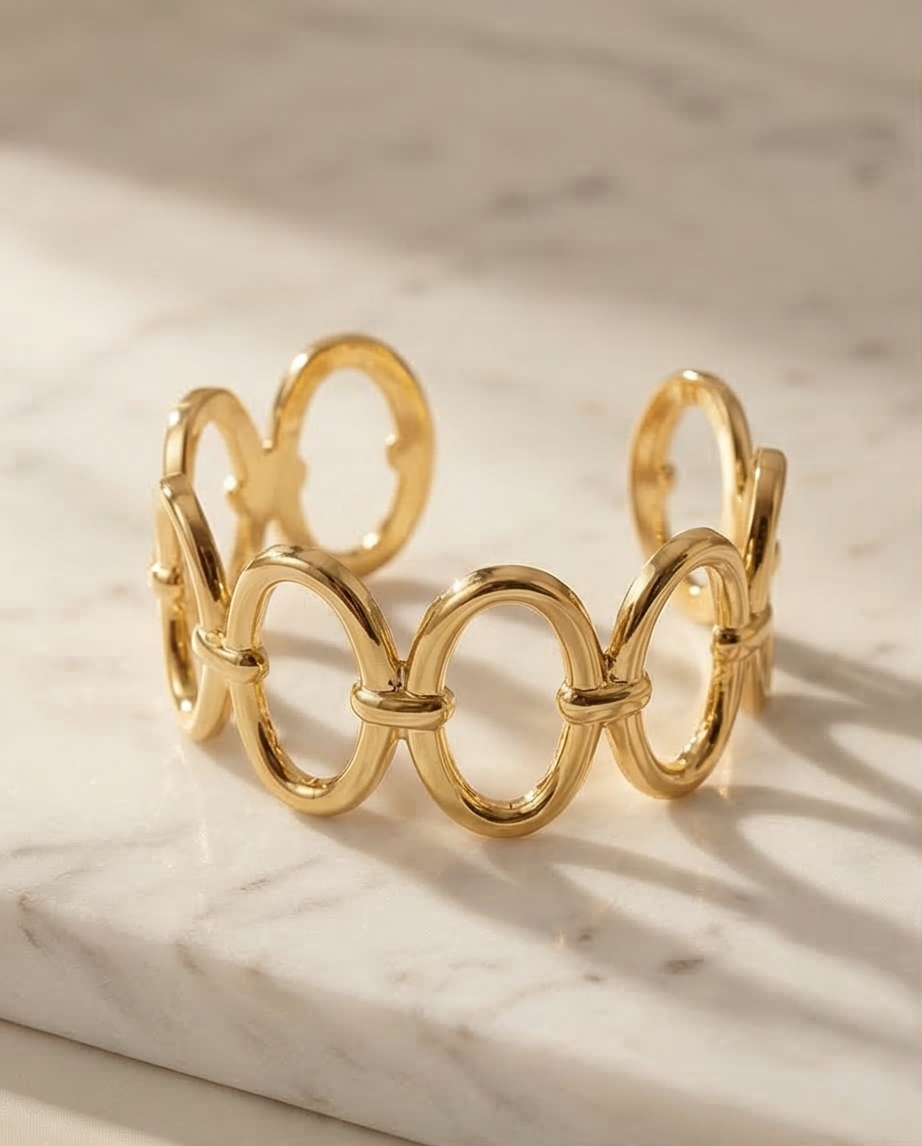 Luxe Interlocking Oval Statement Cuff