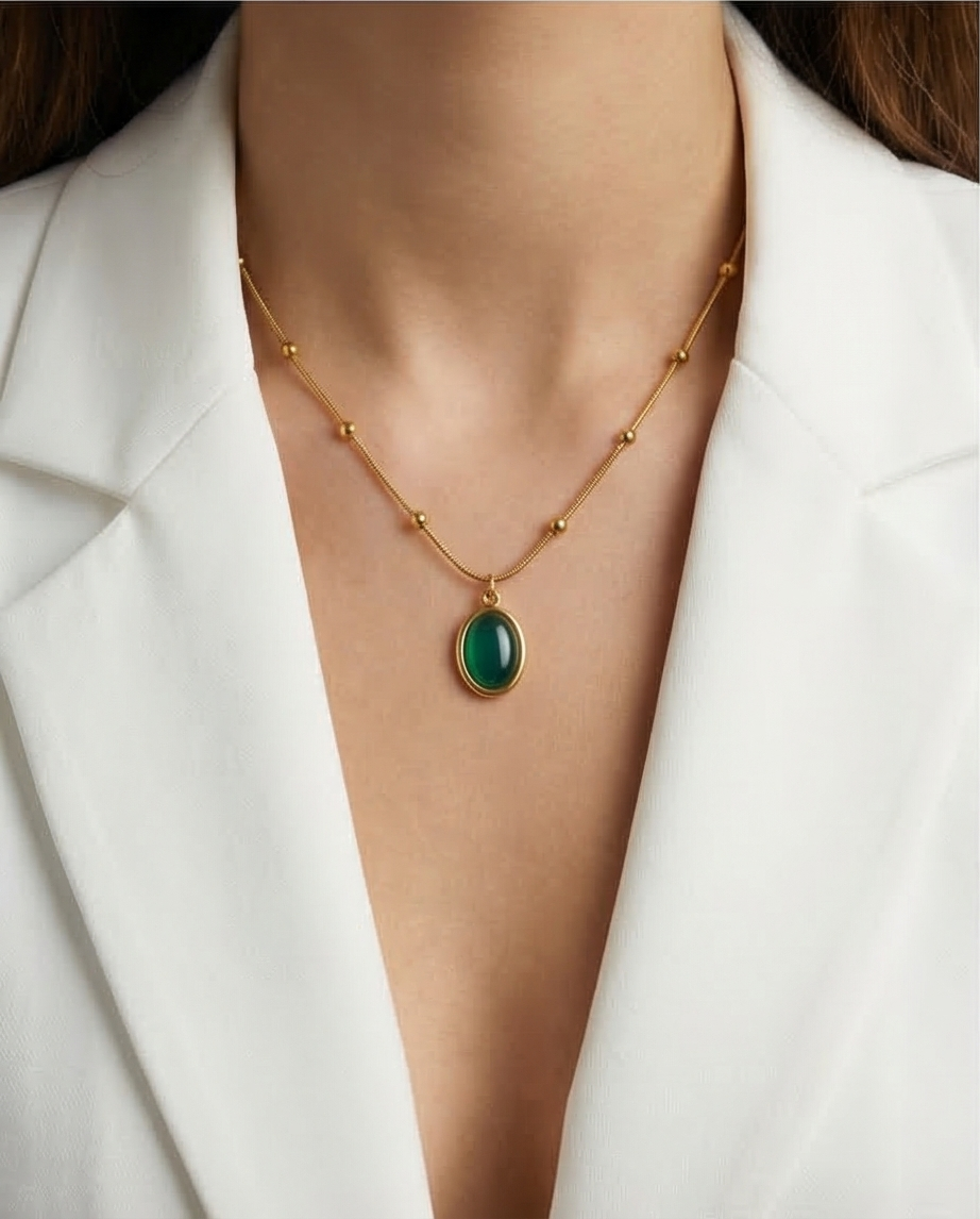 Oval Emerald Necklace