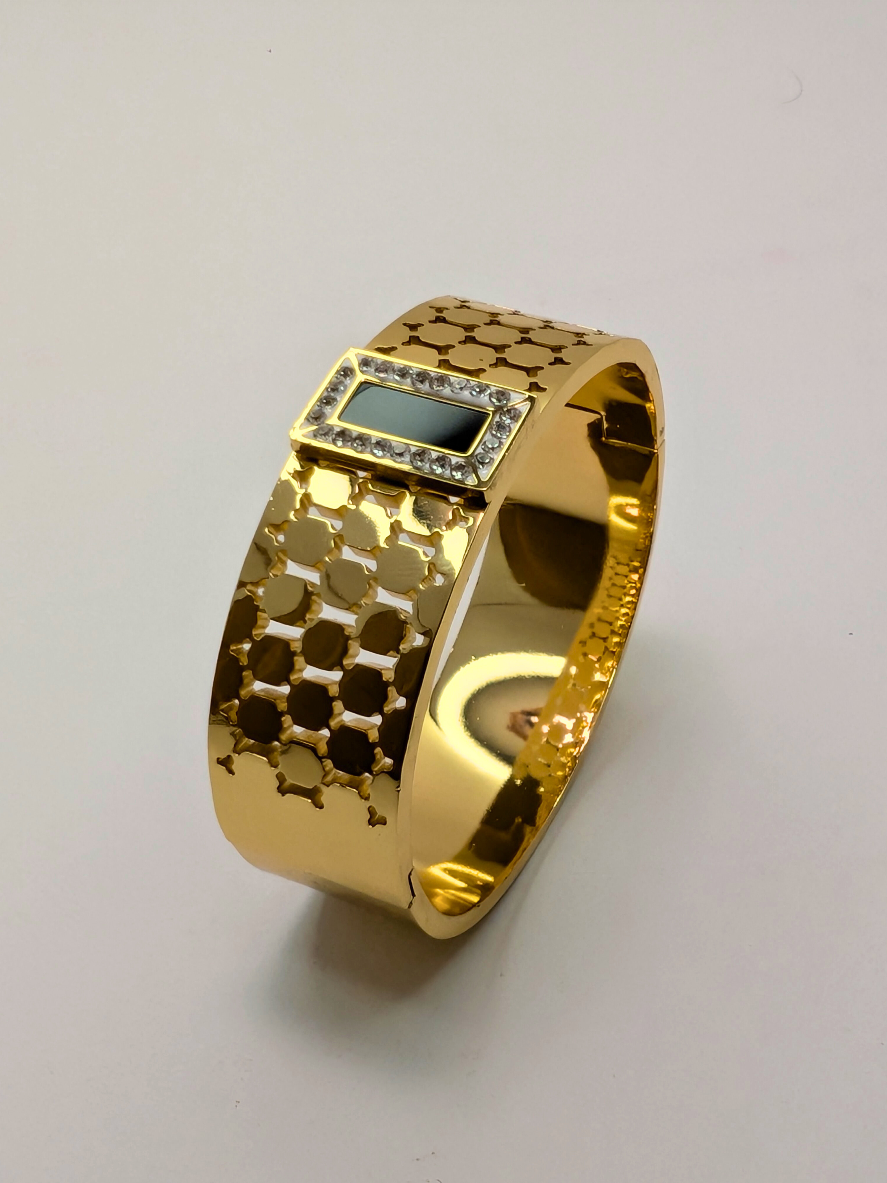Golden Mesh Heritage Cuff