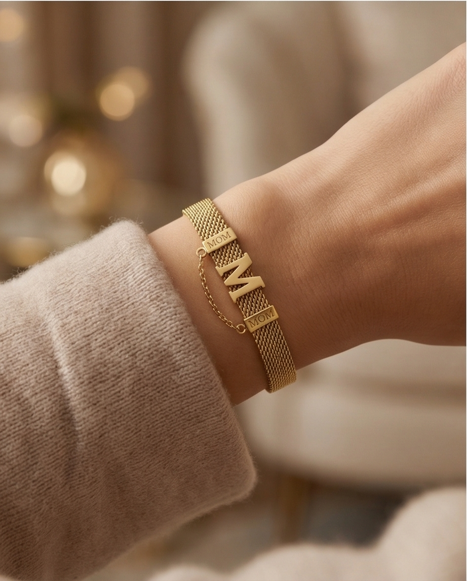 Signature Mom bracelet