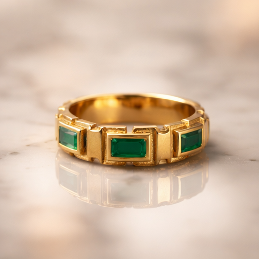 Vintage Emerald Baguette Band Ring